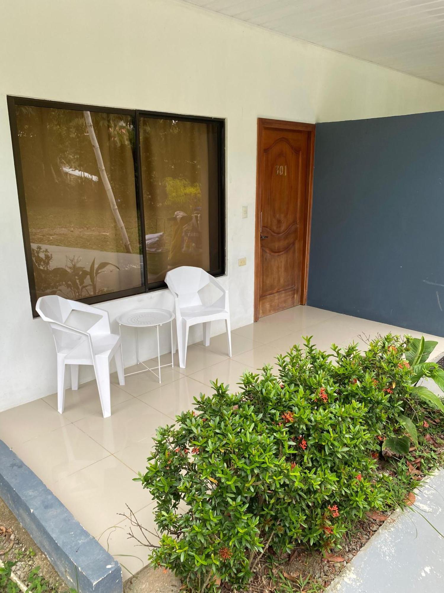 Grand Park Manuel Antonio - Adults Only Hotell Exteriör bild
