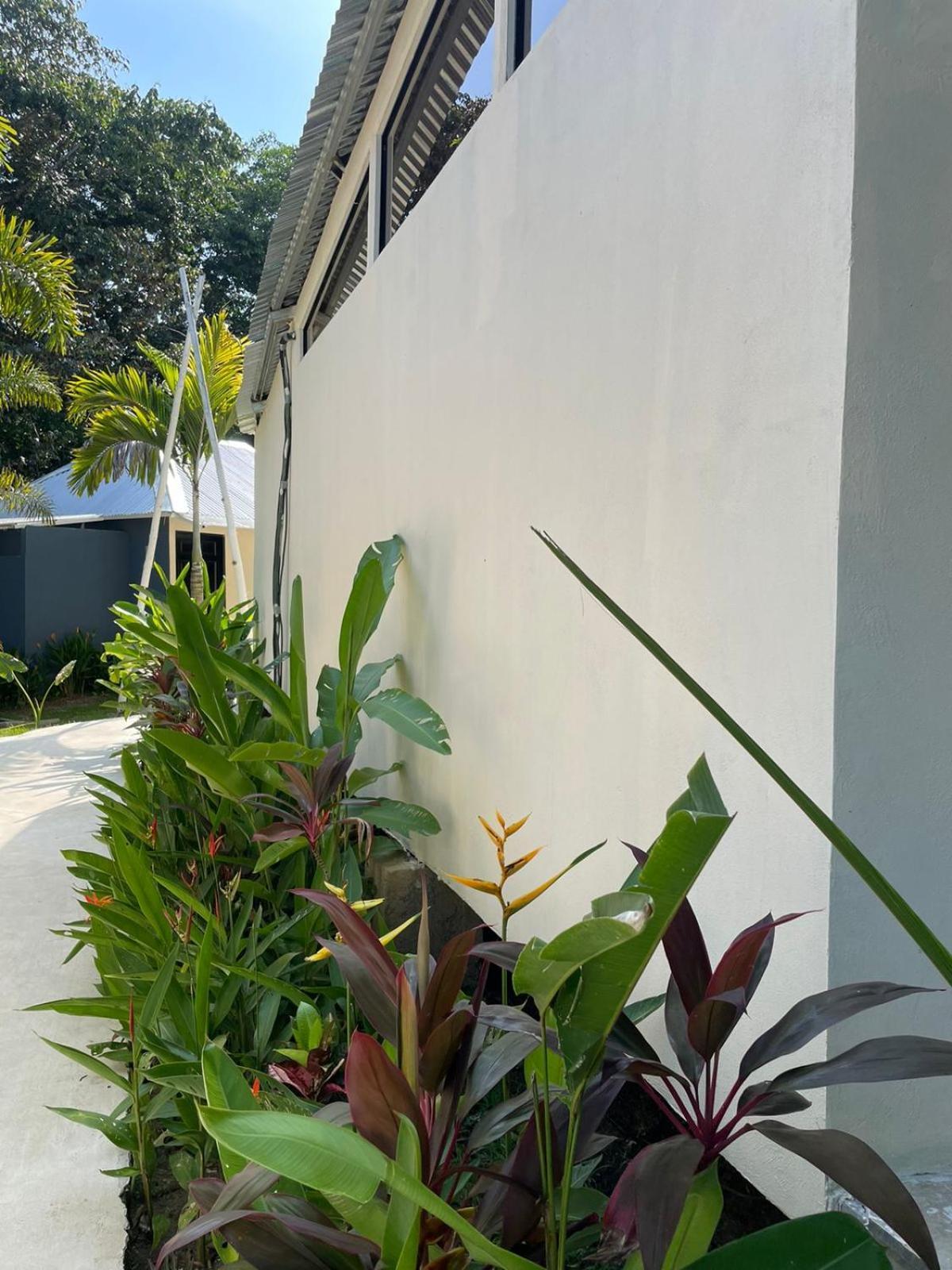 Grand Park Manuel Antonio - Adults Only Hotell Exteriör bild