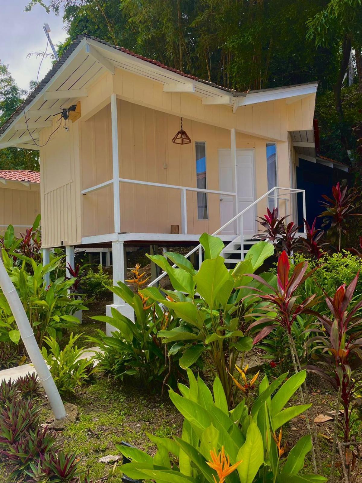 Grand Park Manuel Antonio - Adults Only Hotell Exteriör bild