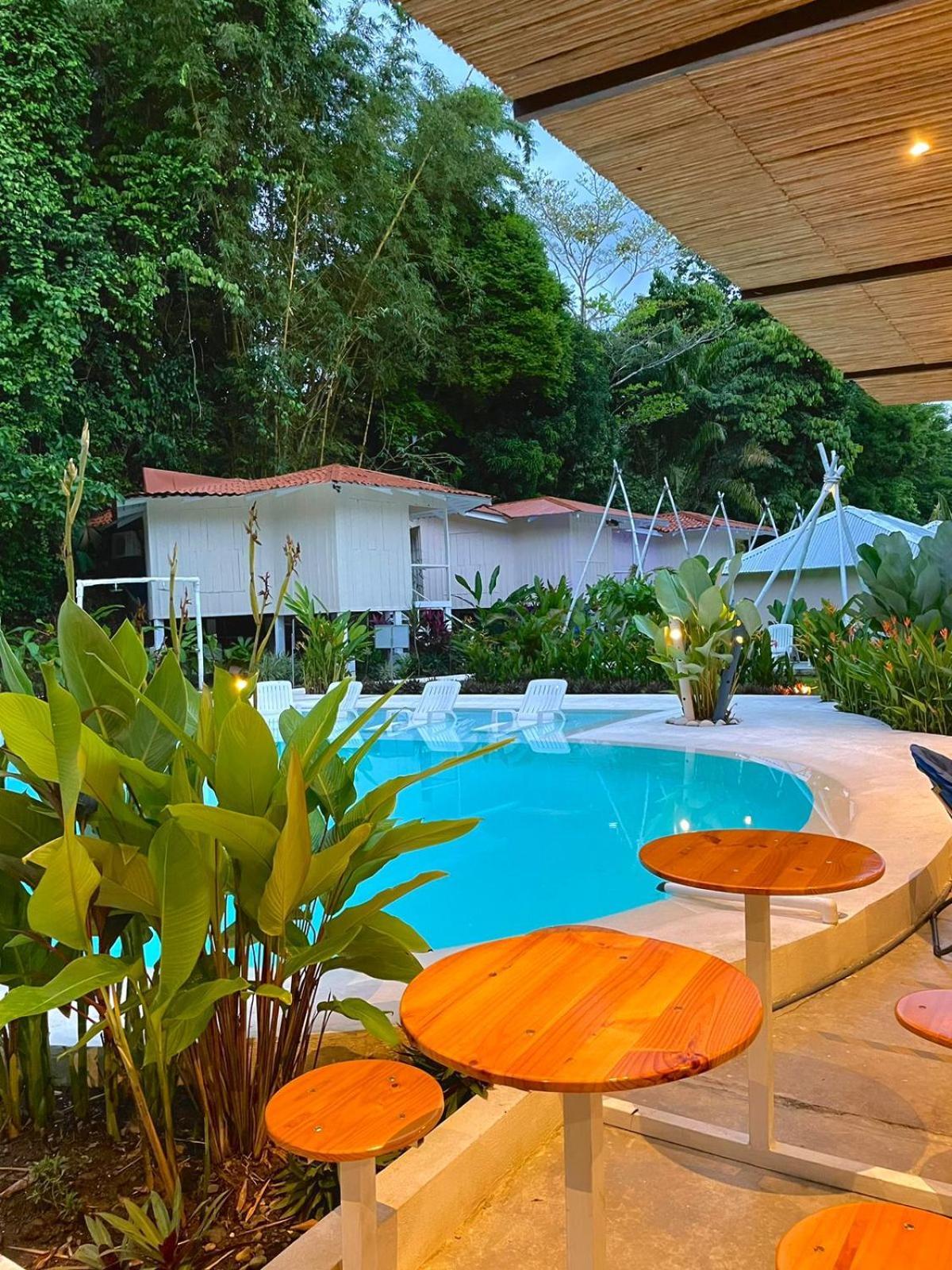 Grand Park Manuel Antonio - Adults Only Hotell Exteriör bild