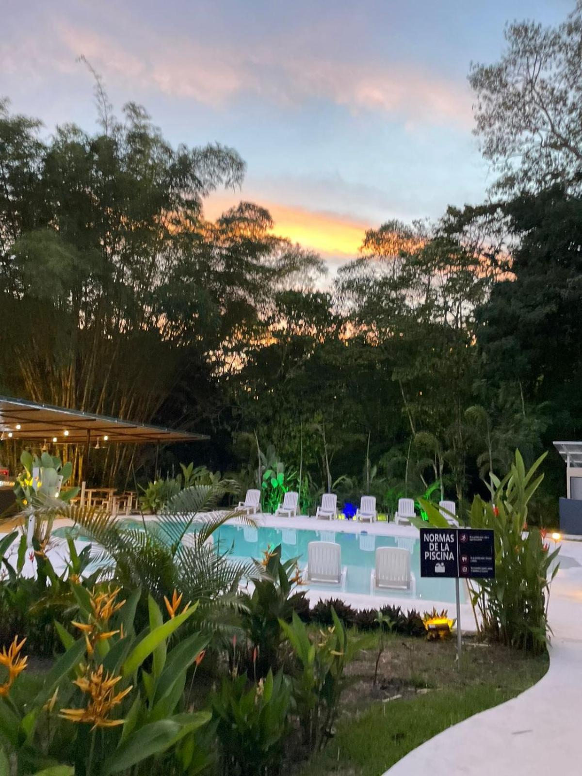 Grand Park Manuel Antonio - Adults Only Hotell Exteriör bild